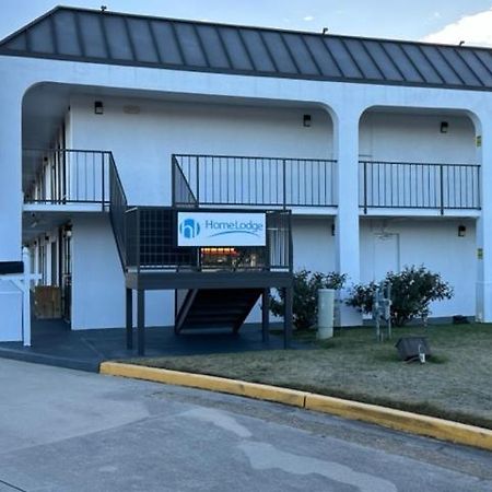 Homelodge Newnan Zewnętrze zdjęcie
